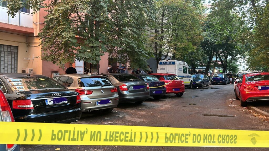 SURSE: Un cetățean german de 86 de ani a ucis cu o cârjă o femeie de 30 de ani în Sectorul 3 în urma unui conflict spontan