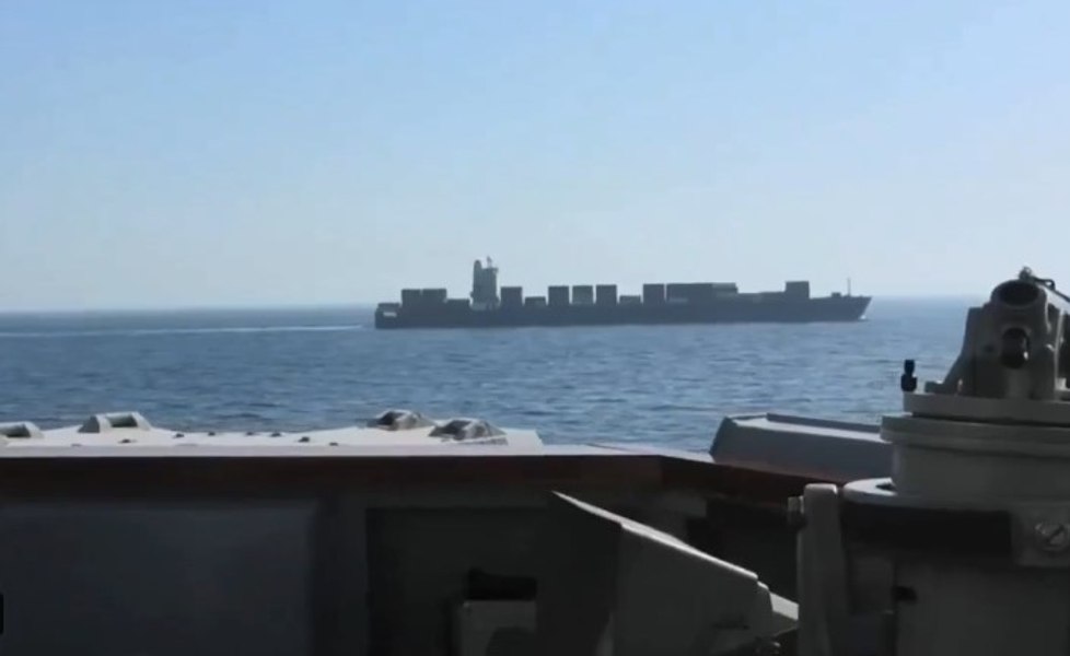 Tensiuni în Strâmtoarea Ormuz: Trei nave au fost atacate în serie. Gardienii Revoluției iraniene, suspectați de deschiderea focului