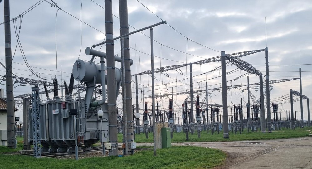 Transelectrica propune 8 măsuri concrete pentru stimularea investițiilor reale și disciplinarea racordării noilor capacități de producție