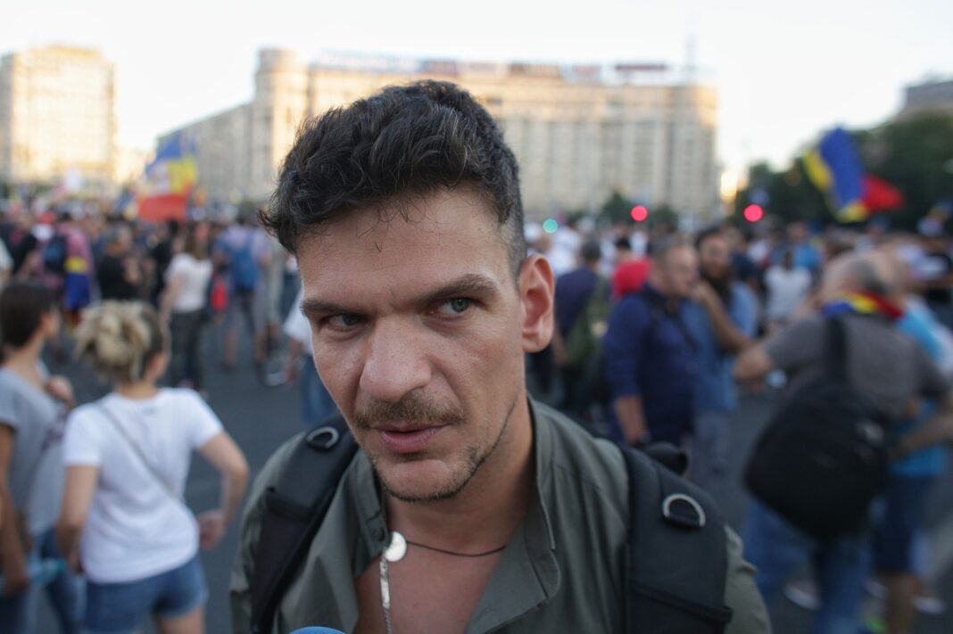 Tudor Chirilă îi răspunde lui Nicușor Dan: „Haide să vă spun eu ce își asumă formatorii de opinie și cei care v-au votat: pierderea a încă cinci ani din viețile lor”