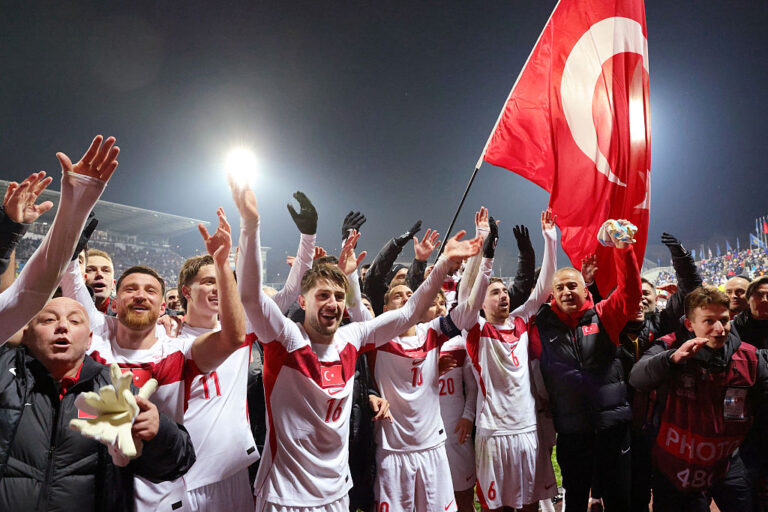 Turcia revine la Mondial după 24 de ani! Victorie decisivă cu Kosovo în finala barajului