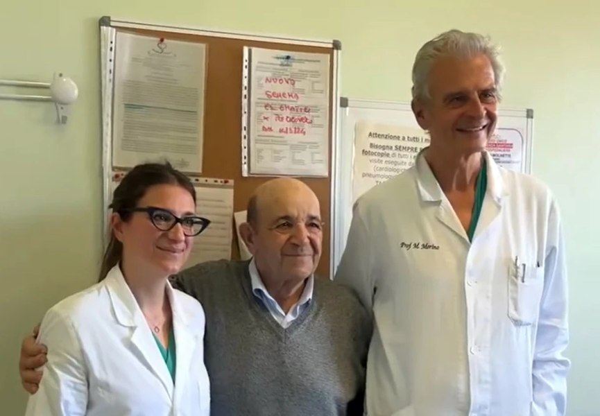 Un pensionar de 76 de ani a fost operat de cancer la colon sub hipnoză, fără anestezie generală. Este o premieră medicală mondială