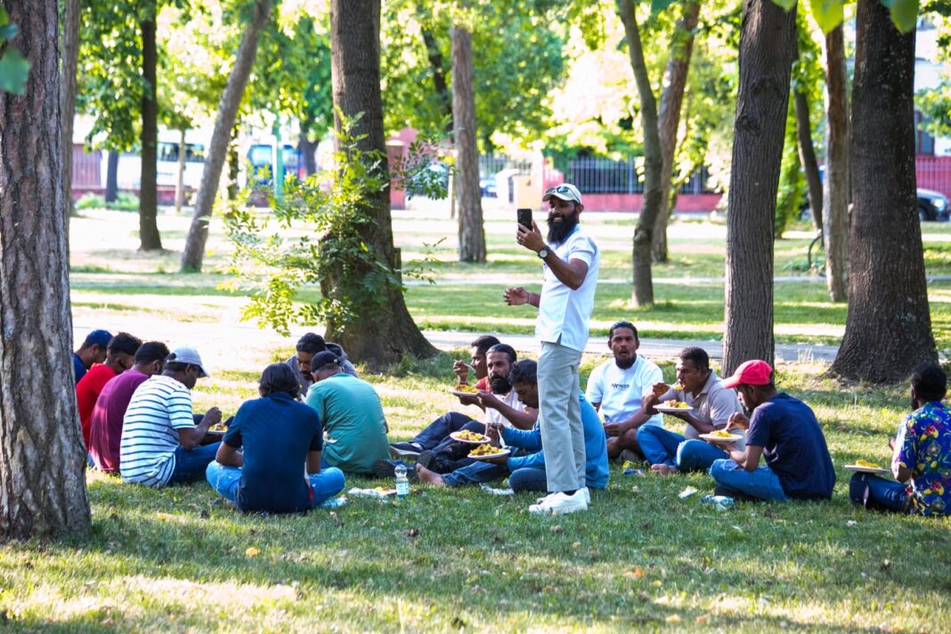 Un sfert din cererile de azil primite de ţările UE anul trecut au fost formulate de minori / Proporţia cea mai mare s-a înregistrat în Austria (57,3%), Germania (44,9%), Finlanda (31,2%) şi România (31%)