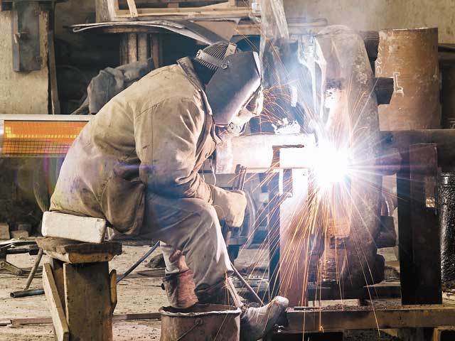 Ungaria aduce 160 de muncitori din Filipine pentru a-şi acoperi penuria de forţă de muncă din industrie