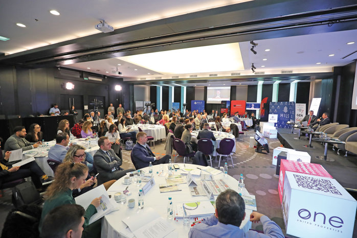 Urmează marţi, 21 aprilie, Conferinţa ZF Tendinţe în piaţa rezidenţială 2026 aduce în premieră un panel dedicat arhitecţilor: publicul din sală votează cel mai atractiv proiect rezidenţial din Bucureşti