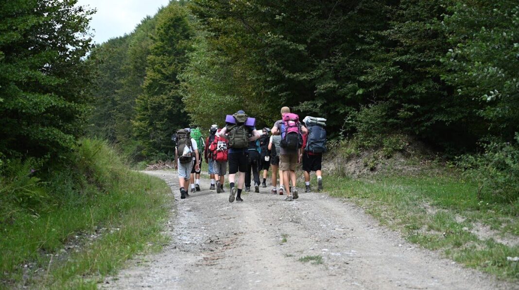 Vacanță în Țara Hațegului: de la Cetatea Mălăiești, la drumeții și gastronomie locală 