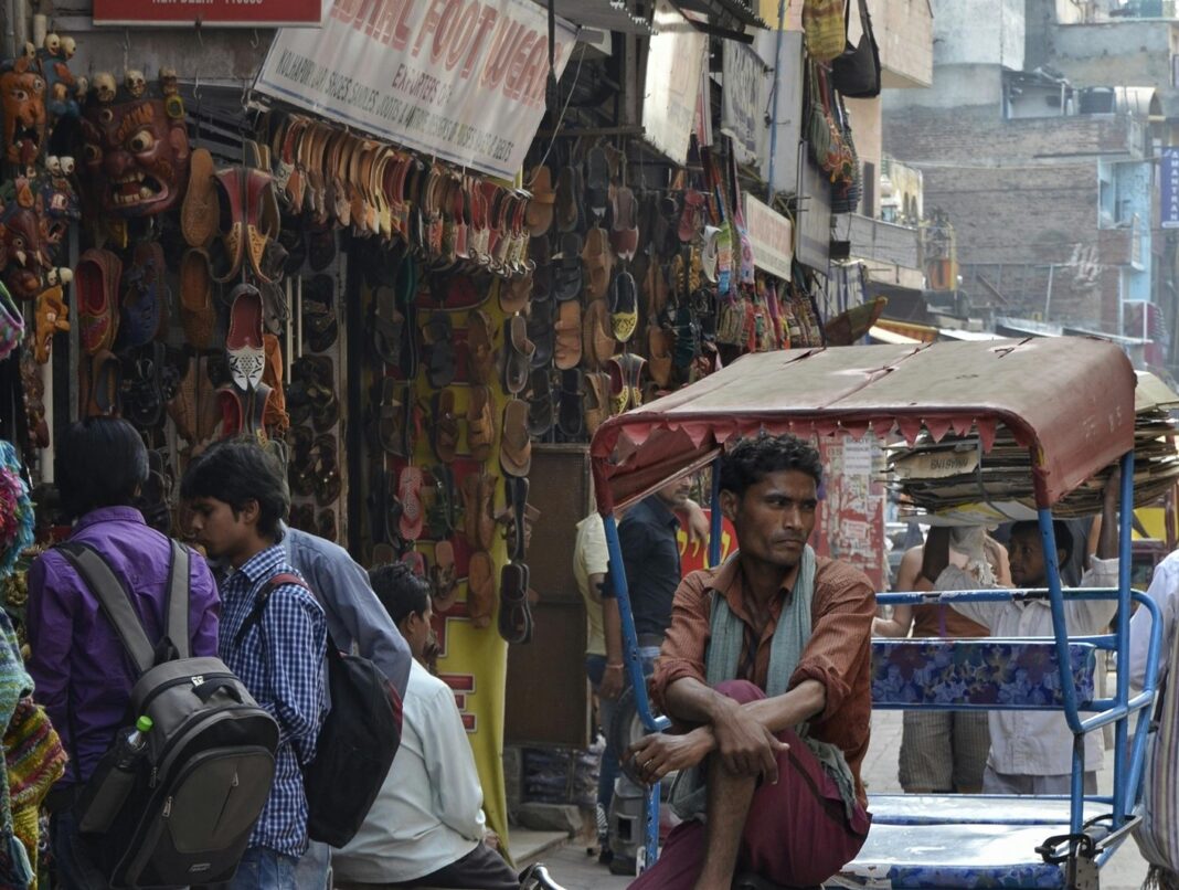 Val de caniculă în India, cu temperaturi de peste 46 de grade Celsius / Școlile au fost închise în mai multe zone ale țării