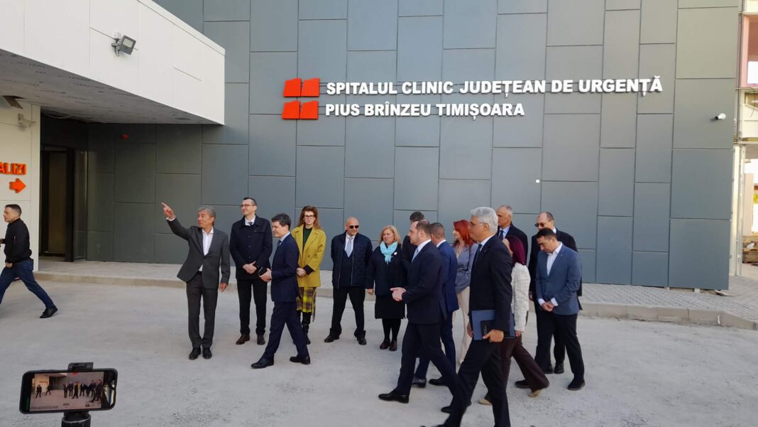 VIDEO&FOTO | Centrul de Mari Arși de la Timișoara, vizitat de președintele Nicușor Dan. Aproape gata în mai puțin de trei ani