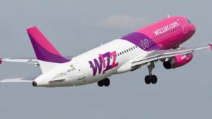 Wizz Air mizează pe un sezon de vară puternic, în ciuda riscurilor din piața combustibilului