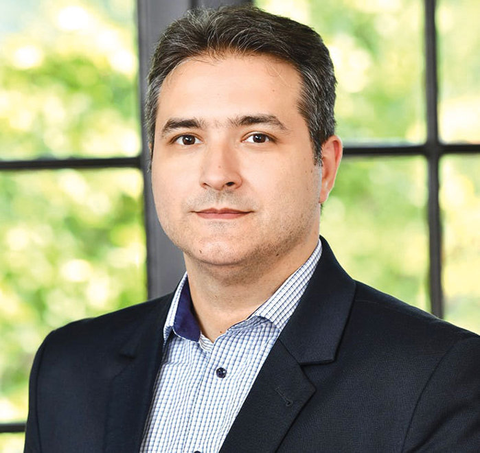 ZF Deschiderea de astăzi la Bursă. Ovidiu Dumitrescu, BRK Financial Group: Evaluările de la bursa locală rămân reduse faţă de cele externe, chiar dacă există ani în care profiturile nu strălucesc