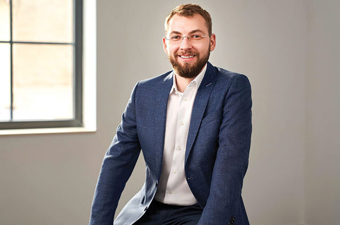 ZF IT Generation. Start-up Pitch. Cel mai nou pariu al fondatorilor SanoPass după exitul către Medlife: 100.000 de euro investiţi în FameLoop AI, o soluţie pentru vizibilitatea brandurilor în platformele de inteligenţă artificială. Start-up-ul vizează atragerea a 300 de clienţi anul acesta