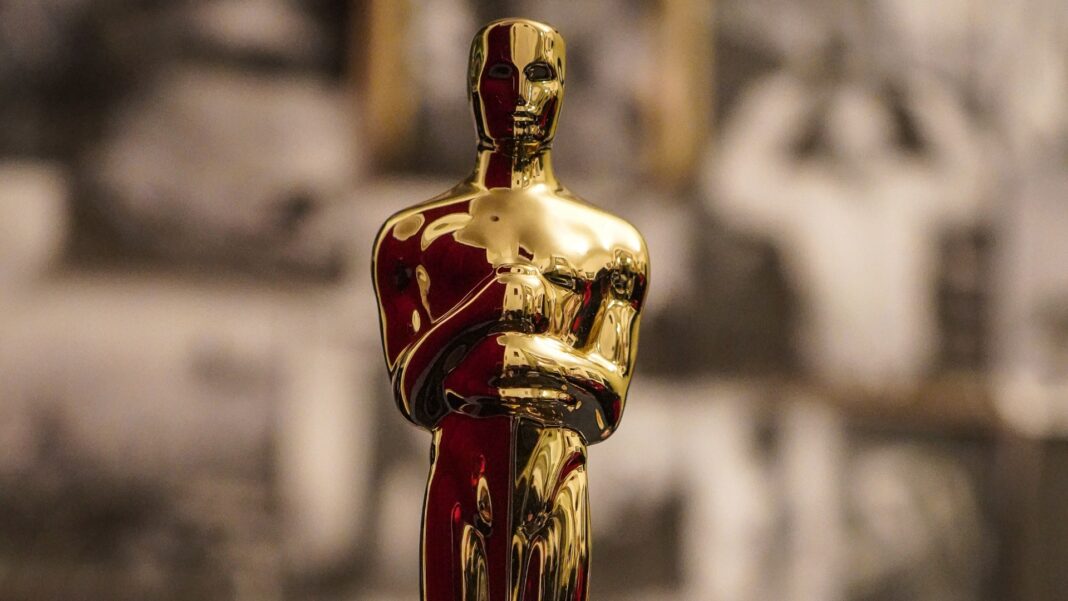 Actorii și scenariștii generați de AI nu vor fi eligibili la Oscaruri: „Scenariile trebuie scrise de oameni”