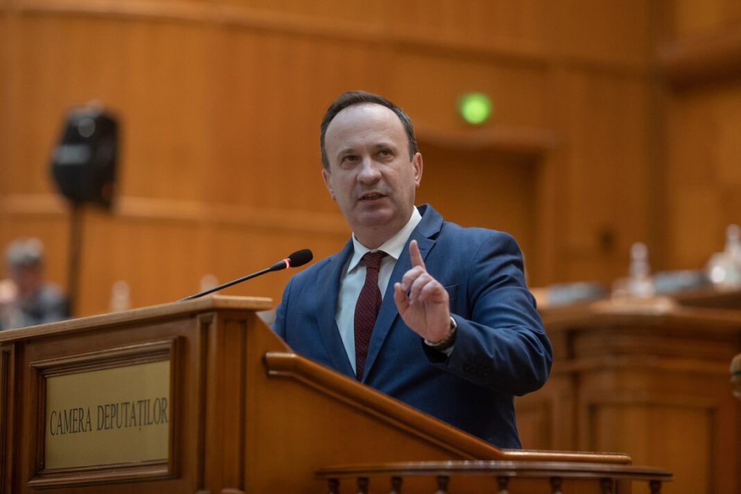 Adrian Câciu, replică pentru Pîslaru, pe teme cererii 3 de plată: Incompetent obraznic. A pierdut miliarde din PNRR