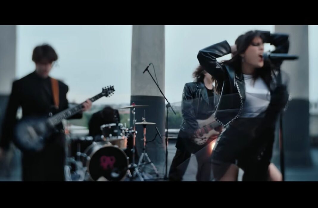 Alexandra Căpitănescu lansează o versiune live metal-rock a piesei pentru Eurovision 2026, înaintea semifinalei de la Viena