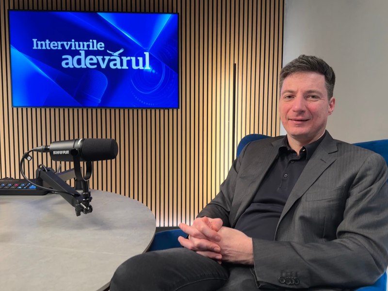 Cât mai poate rezista economia României fără un guvern stabil. Economistul Andrei Caramitru: „Povestea se poate termina rapid”