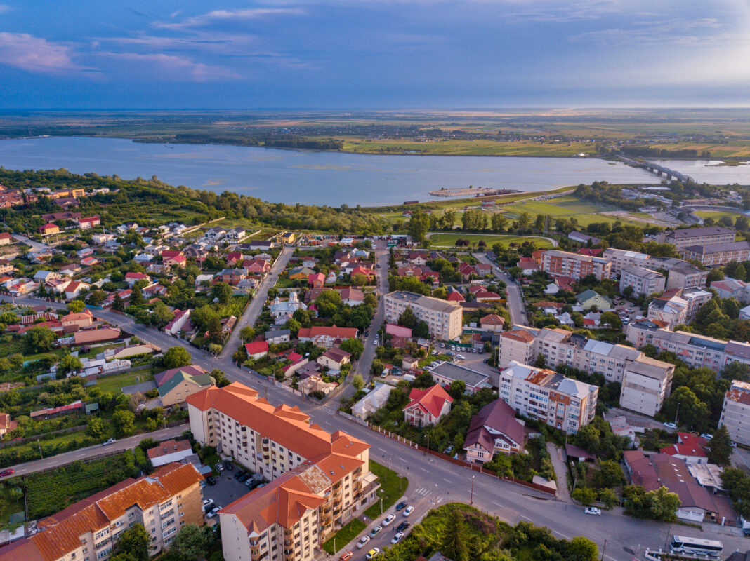 Cetățean rus stabilit în Slatina, declarat indezirabil în România pentru 10 ani. Curtea de Apel București invocă motive de securitate națională