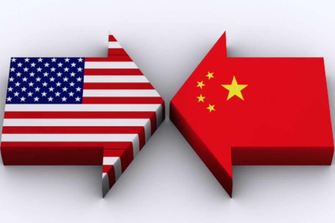 China sfidează sancțiunile SUA: refuz categoric privind companiile acuzate de importuri de petrol iranian