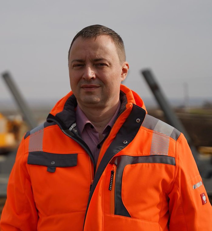 Cristian Pistol, directorul general al CNAIR: Am semnat cu Spedition UMB, contractele pentru tronsonul A7 Paşcani–Suceava. Sunt 62 de km noi de autostradă