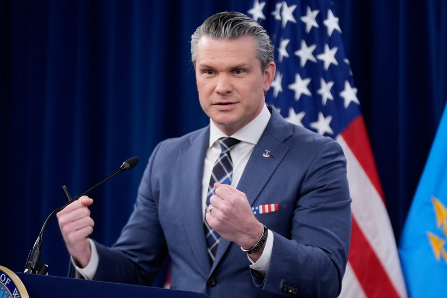 Criză de autoritate în Pentagon. Poate armata să refuze un ordin nuclear ilegal?