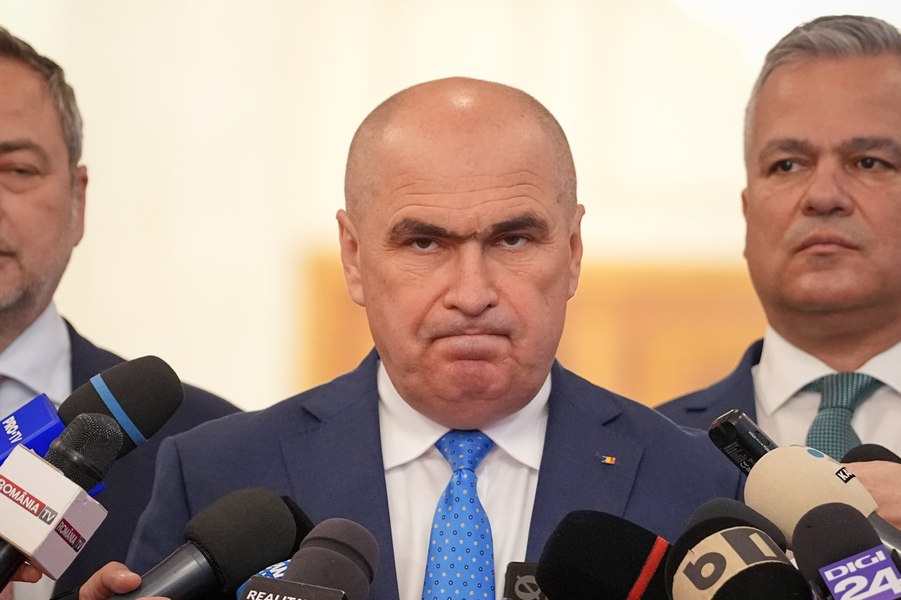 Cum ar vota românii la o moțiune de cenzură împotriva premierului Bolojan. AUR, lider în preferințele de vot SONDAJ