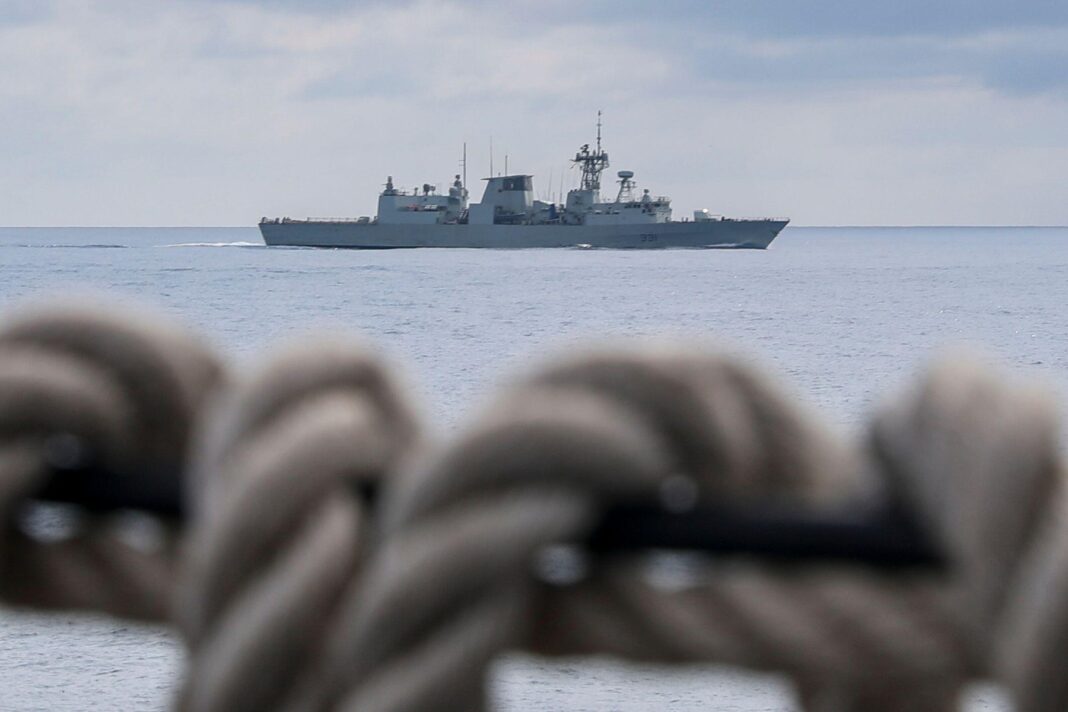 Defecțiune majoră la sistemul electric al USS Higgins: Distrugătorul american a rămas fără propulsie, radare și comunicații în Indo-Pacific