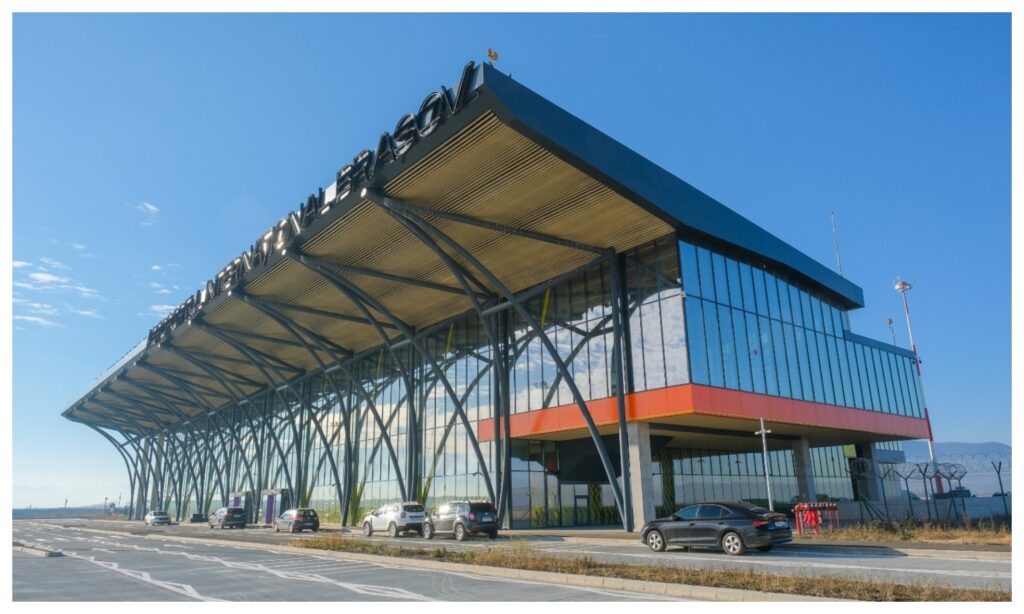 Deschis în vara anului 2023, Aeroportul Brașov depășește pragul de 50.000 de pasageri într-o lună