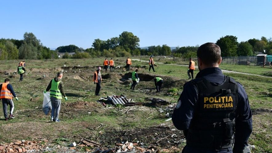 Deţinut evadat de la un punct de lucru din Craiova, împuşcat de poliţiştii care încercau să-l prindă / Bărbatul a decedat