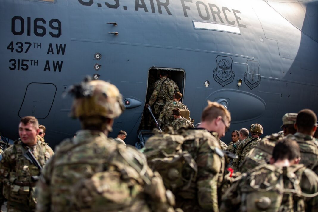 Doi militari americani, dispăruți în urma unor exerciții militare desfășurate în Maroc