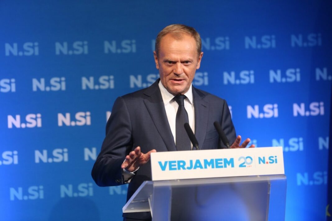 Donald Tusk: Nu există semnale că trupele americane din Germania ar putea fi relocate