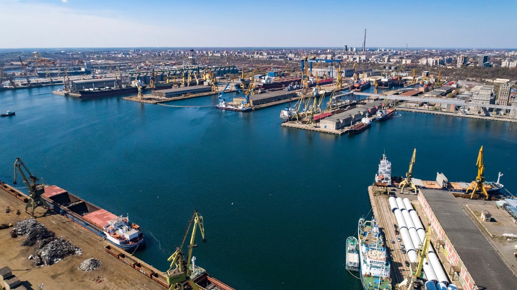 EXCLUSIV: Inflație de candidați pentru Portul Constanța, lista completă a celor 10 înscriși / Care sunt explicațiile / O inculpată în dosarul șpăgilor din Port și fostul viceprimar al Constanței, între candidați (surse)