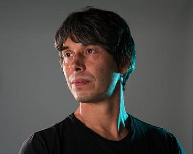 Fizicianul care a doborât recorduri mondiale în turneele anterioare revine în România: Brian Cox aduce „Emergence” la Sala Palatului – 22 septembrie 2026