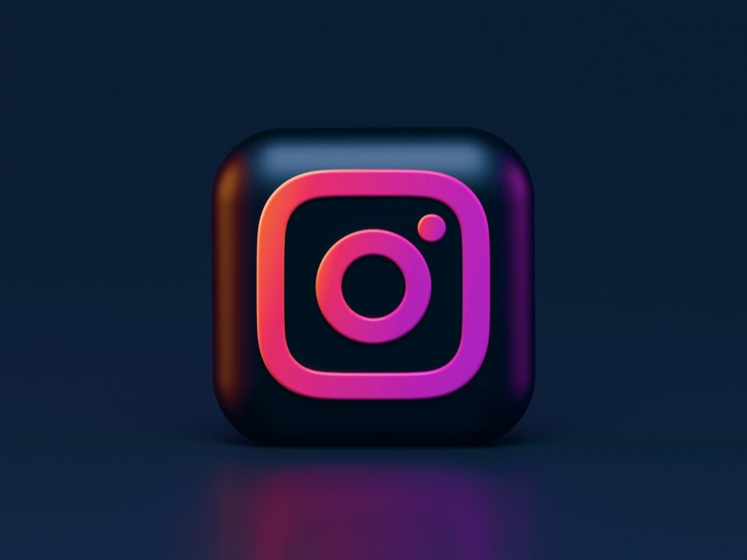 Instagram renunță la conversațiile criptate end-to-end