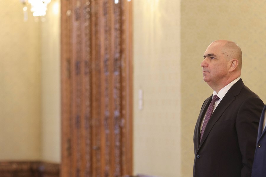 Mai mulți parlamentari au anunțat că nu vor vota moțiunea de cenzură: „Nu girăm jocurile PSD - AUR. Nu votăm o moțiune fără soluții!”