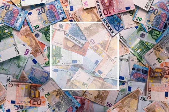 Ministerul Finanţelor vinde din nou o serie de titluri de stat Fidelis, dar cu dobânzi în uşoară scădere: 7,5% în lei şi 6,25% în euro