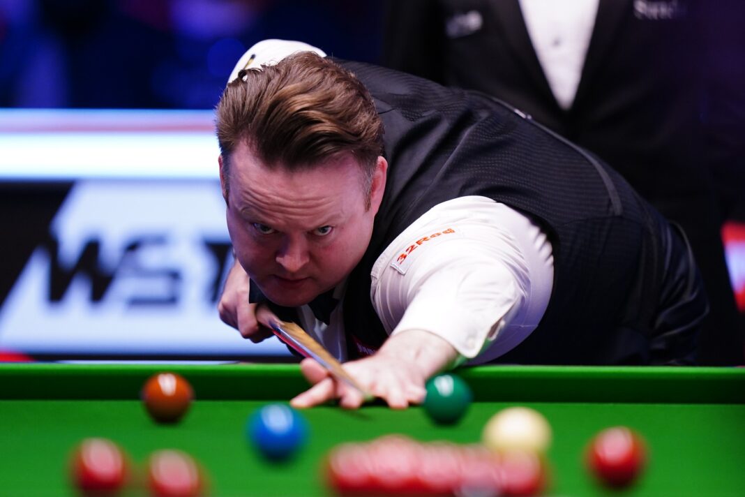 Moment bizar în timpul finalei CM de snooker: o vedetă a unei platforme pentru adulți a întrerupt meciul de la Crucible