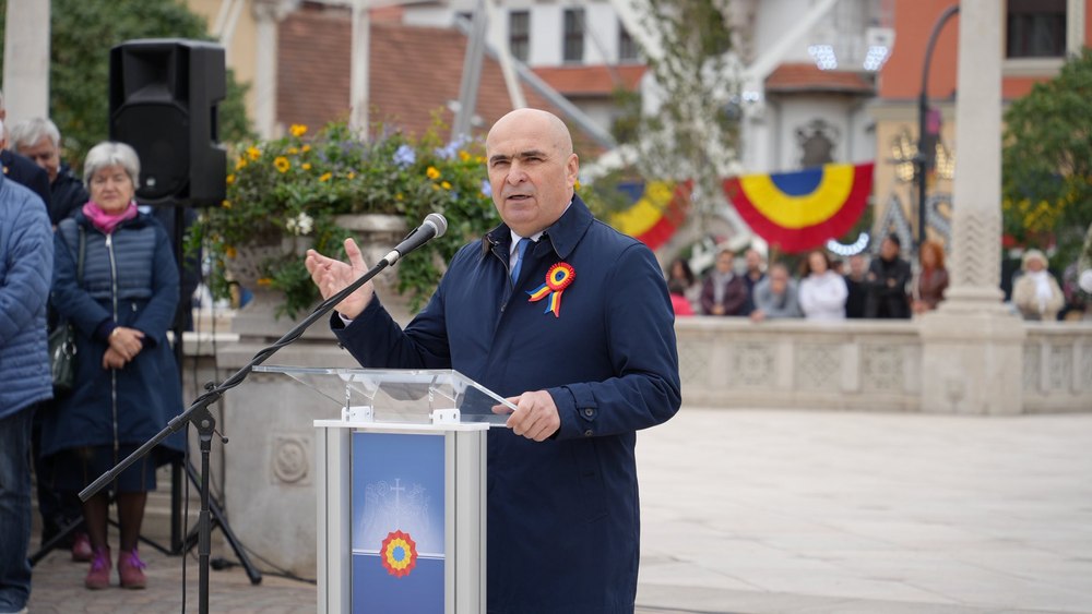 Moțiunea de cenzură, văzută din Bihor, județul lui Ilie Bolojan. Tăcere în PSD, optimism în AUR și incertitudine în PNL