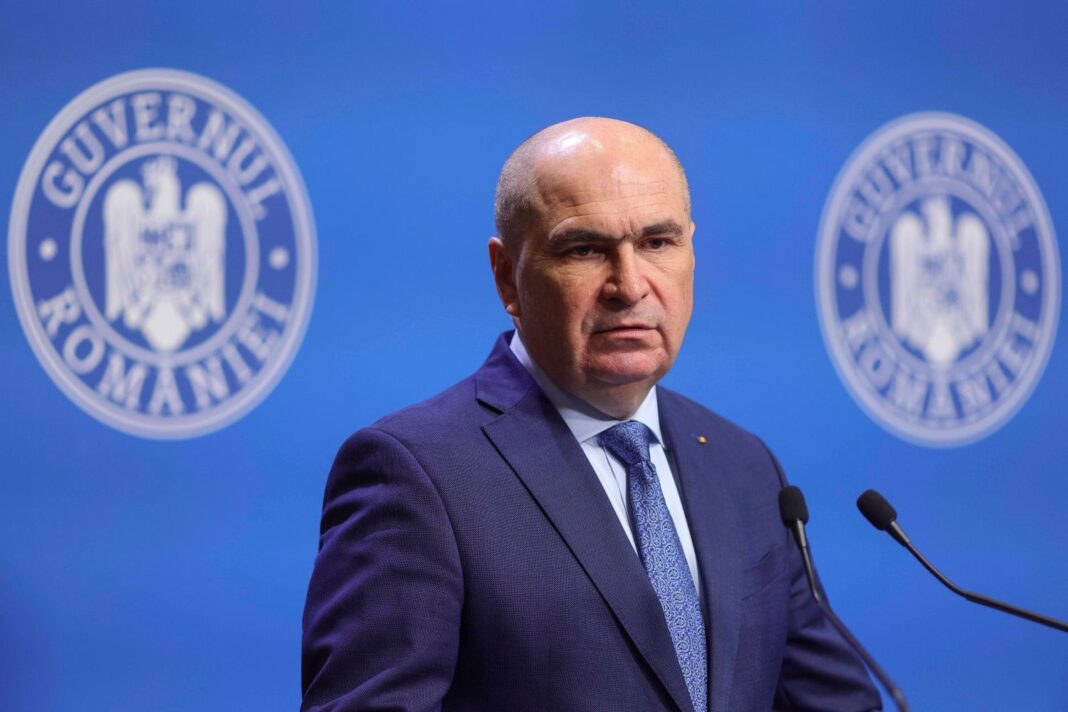 NEWS.ro: Bolojan, la inaugurarea unei creşe în Suceava, construcţie finanţată prin PNRR. El a afirmat că nu sunt probleme cu angajările în creşele construite prin acest program, fiind acordate derogări de la legislaţie