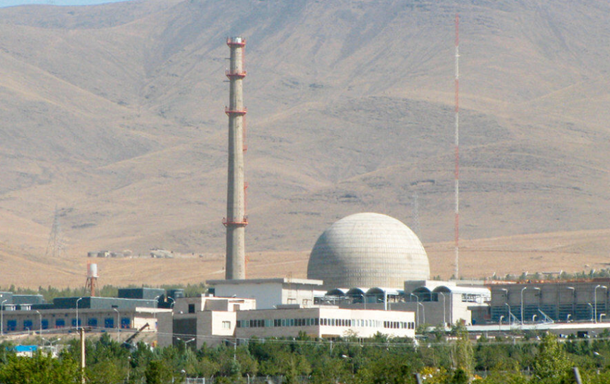 NEWS.ro: CNBC: Energia nucleară ar putea salva Europa de criza energetică, dar soluţia este dificilă