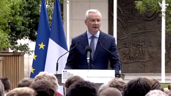 NEWS.ro: „Donald Trump se comportă ca un adversar” al Europei şi europenii „trebuie să se despartă de Statele Unite ale lui Donald Trump”, susţine Bruno Le Maire