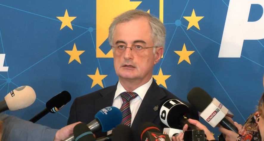 NEWS.ro: Gabriel Andronache anunţă că parlamentarii PNL nu vor intra în sala de plen, la votarea moţiunii de cenzură: Preşedintele Bolojan le-a spus colegilor că opoziţia a făcut bine întotdeauna Partidului Naţional Liberal