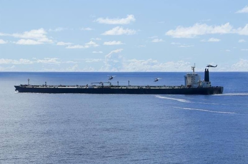 NEWS.ro: Garda de Coastă suedeză a reţinut în Marea Baltică un petrolier suspectat că ar face parte din flota fantomă a Rusiei