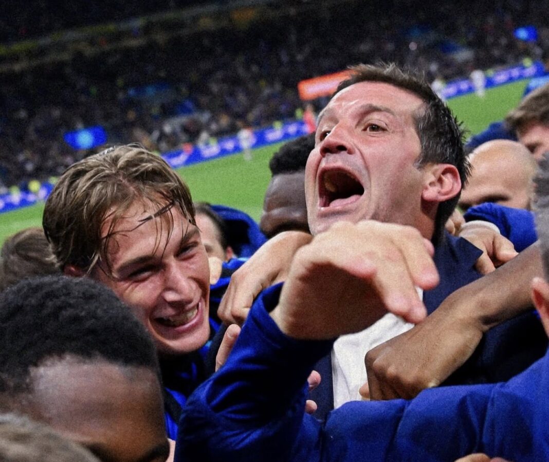 NEWS.ro: Gazzetta dello Sport: Inter, campioană a Italiei pentru a 21-a oară! În 12 luni, de la cea mai neagră noapte la triumful semnat Chivu / Românul este al 5-lea antrenor din istoria Interului care a câştigat la debut
