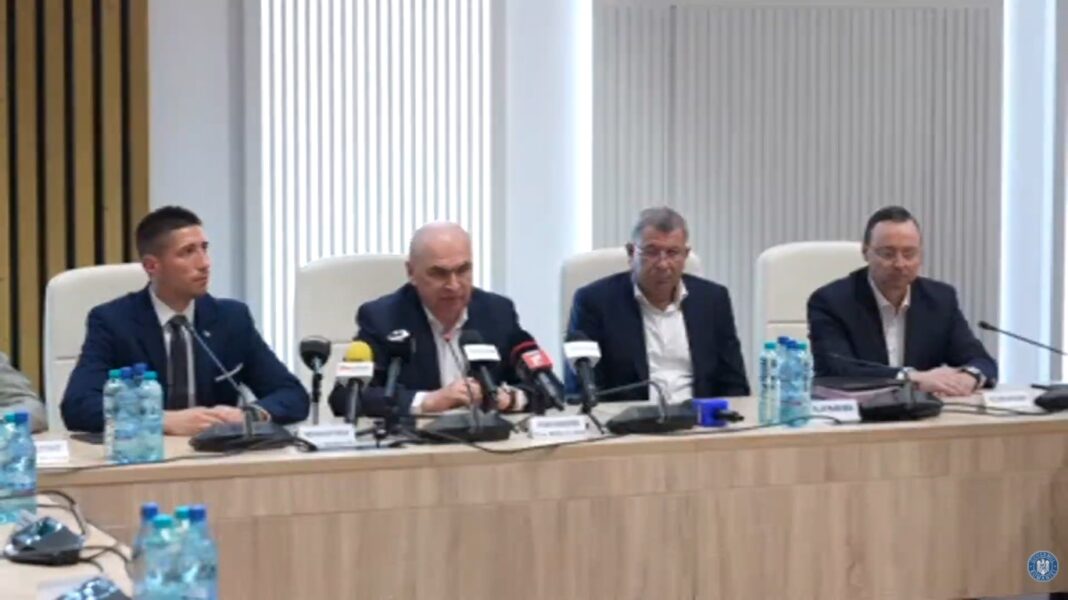 NEWS.ro: Ilie Bolojan: Am convingerea fermă că în 2029 vom circula pe autostradă atât de la Paşcani, prin Suceava, până la Siret, dar şi prin Iaşi până la Ungheni