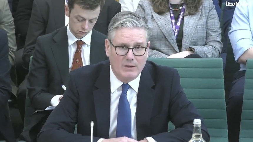 NEWS.ro: Marea Britanie - Starmer menţionează posibilitatea interzicerii anumitor marşuri pro-palestiniene