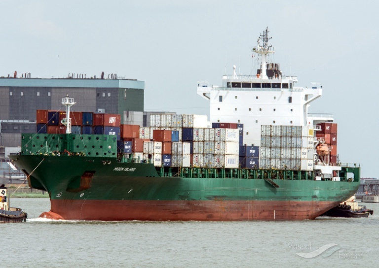 NEWS.ro: Marinari răniţi, după ce o navă a companiei franceze CMA CGM a fost ţinta unui atac marţi, în timpul traversării strâmtorii Ormuz