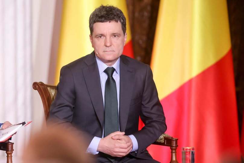NEWS.ro: Nicuşor Dan, despre nominalizarea rapidă a unui nou premier: De principiu, soluţia trebuie să fie stabilă, mai mult decât rapidă. Trebuie să existe nişte premise care să garanteze că va dura cât mai mult, mai mult decât rapiditatea