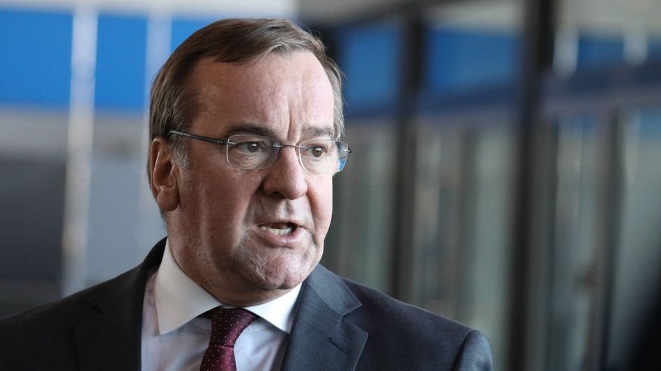 NEWS.ro: Retragerea trupelor americane din Germania era „aşteptată”, a spus ministrul german al Apărării