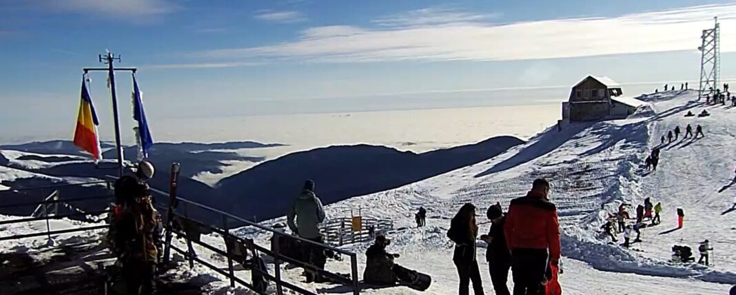 NEWS.ro: Săptămâna viitoare vor fi ultimele zile de schi, la Sinaia, din acest sezon/ De la mijlocul săptămânii, temperaturi pozitive şi ploi