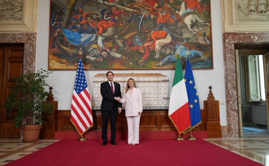 NEWS.ro: Trump nu a decis încă cum să reacţioneze după refuzul unor aliaţi NATO de ajuta armata americană în Războiul din Iran, anunţă Rubio la Roma