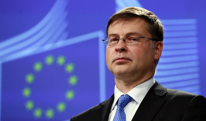 NEWS.ro: Valdis Dombrovskis: UE îşi reduce prognoza de creştere economică şi majorează estimarea privind inflaţia, din cauza războiului cu Iranul